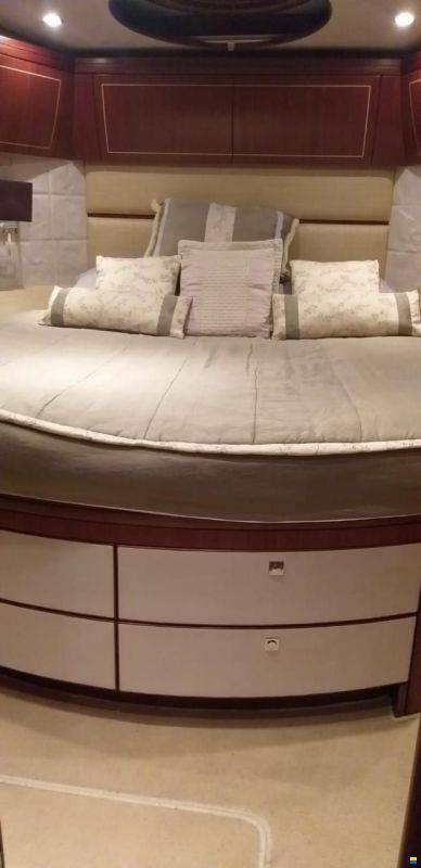 Galeon 530