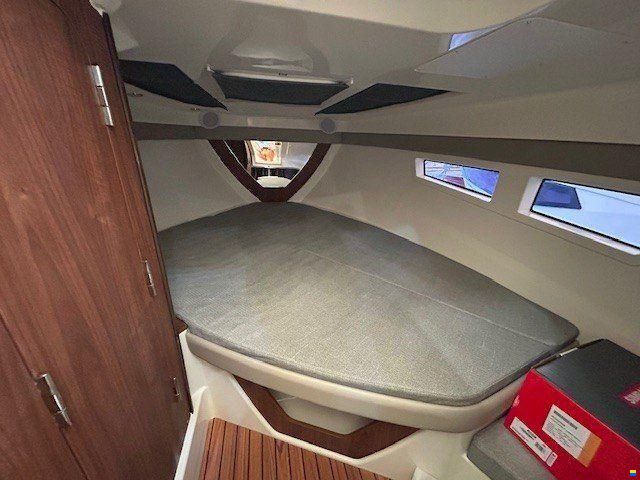 Quicksilver ACTIV 805 CRUISER