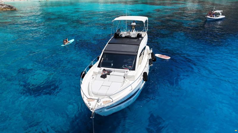 Cranchi E52S