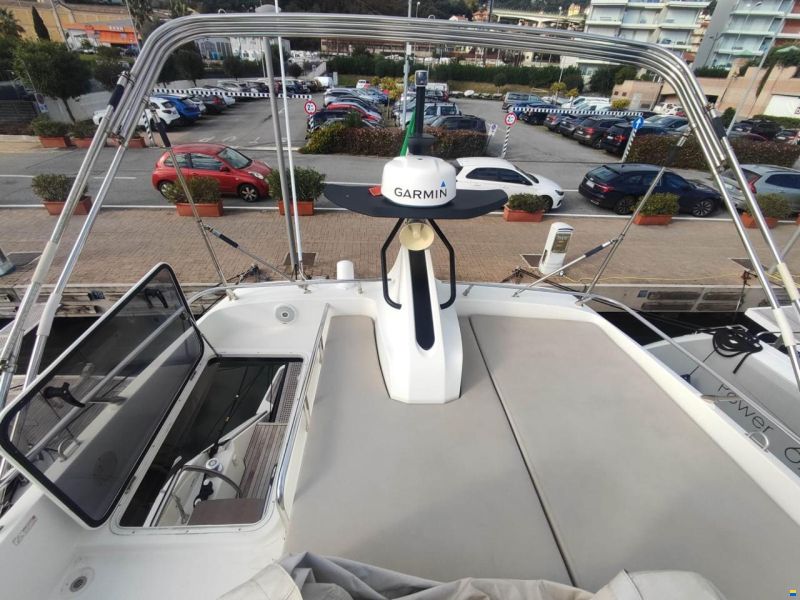 Cranchi E52S