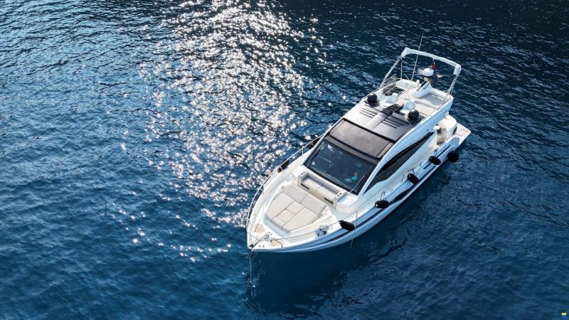 Cranchi E52S