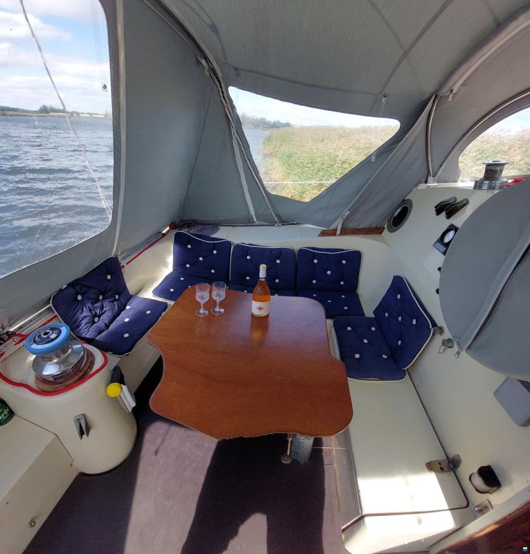 Sailcraft Comanche 32
