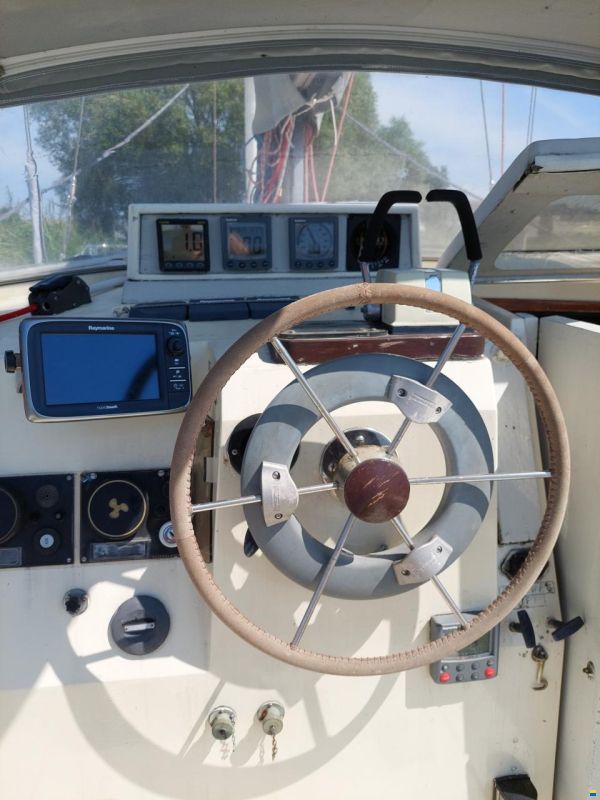 Sailcraft Comanche 32