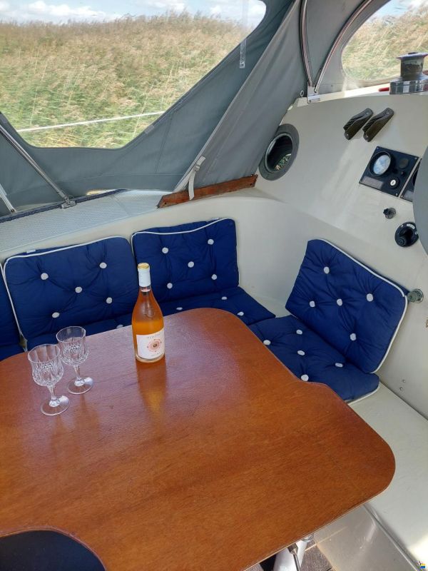 Sailcraft Comanche 32
