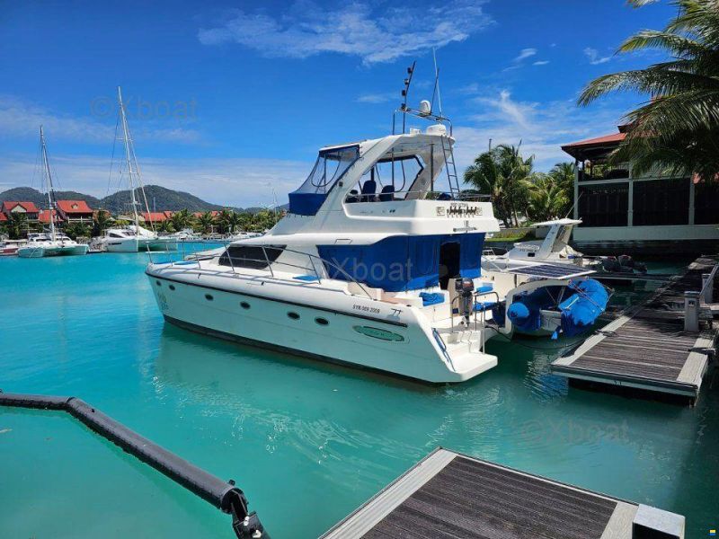 Afri-Cat Marine AFRICAT 420