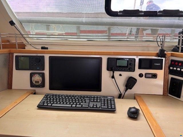 Catana 42
