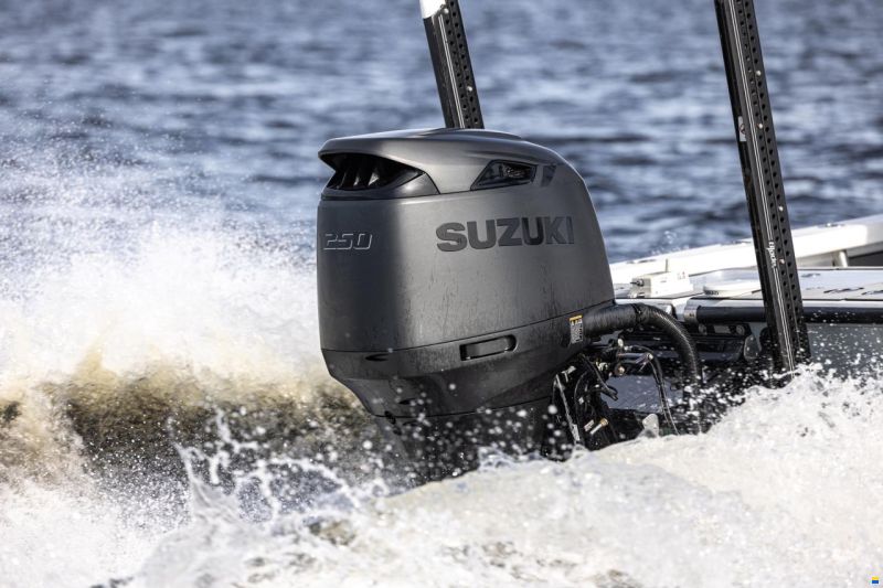 Suzuki DF250AUNX KURO