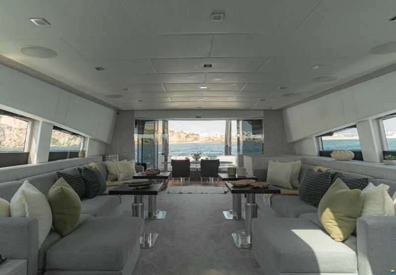 Leopard Yachts 31