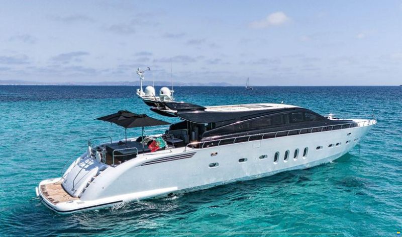 Leopard Yachts 31