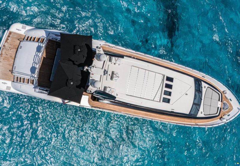 Leopard Yachts 31