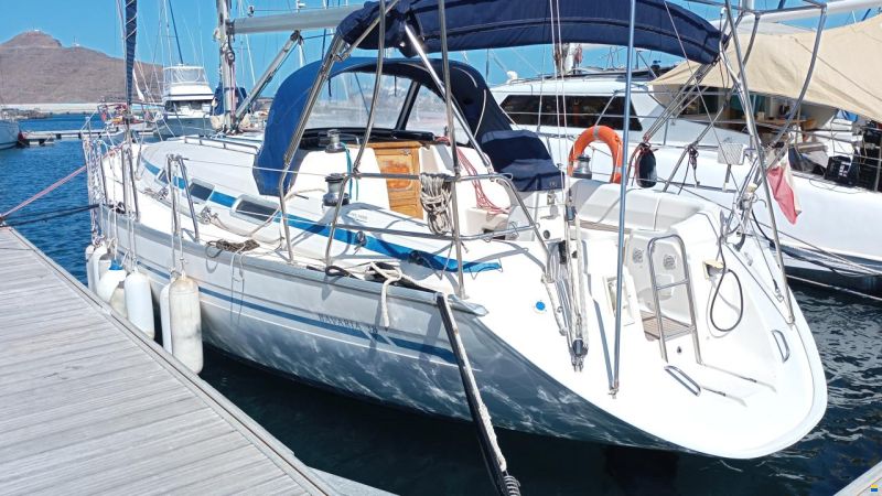 bavaria 38