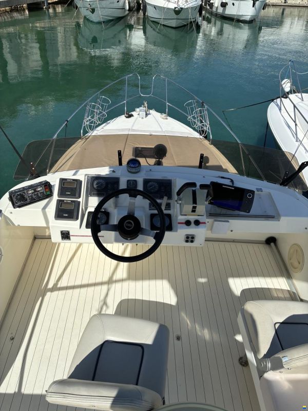 Princess 330