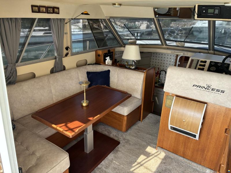 Princess 330