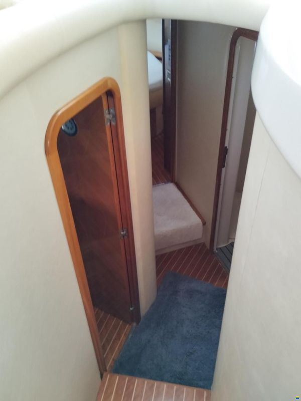 Azimut 46