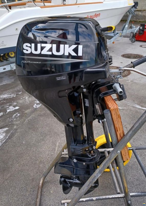 Suzuki DF8ARL