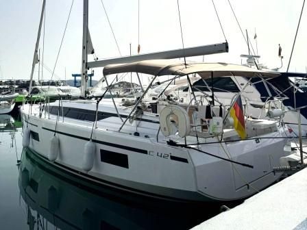 Bavaria C42