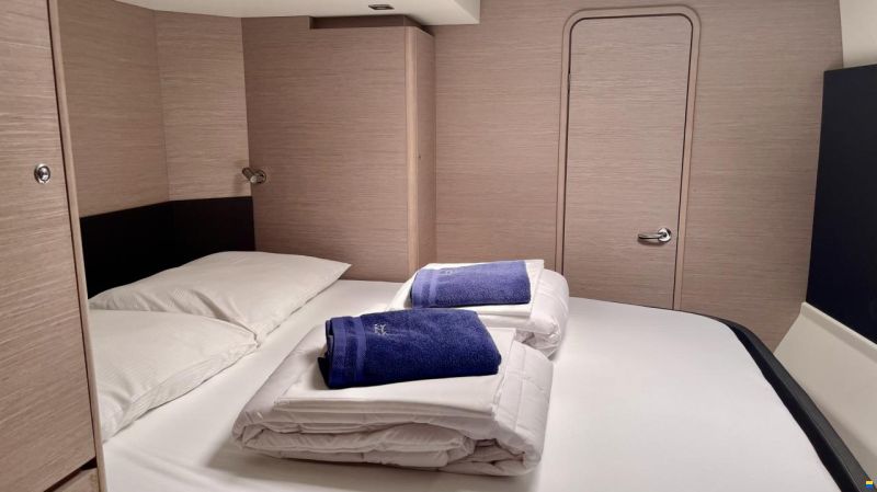 Dufour Catamarans 48