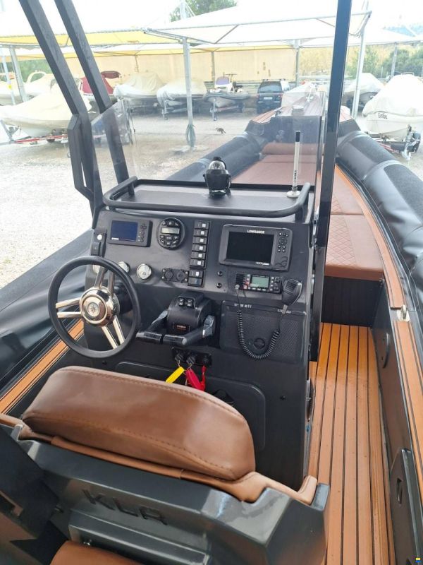 Mostro 33 RIB