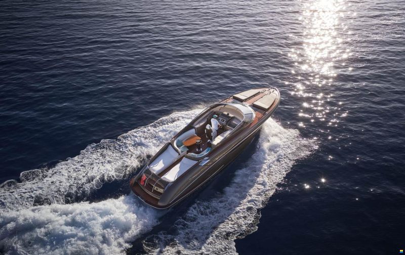 Riva Rama Super 44