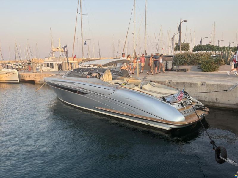 Riva Rama Super 44