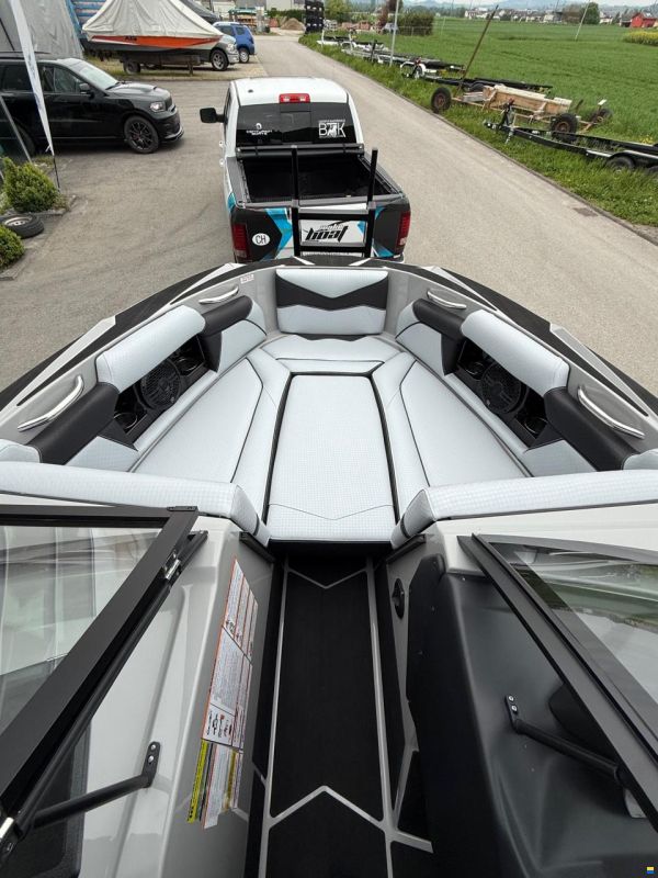 Supreme S240 - season end