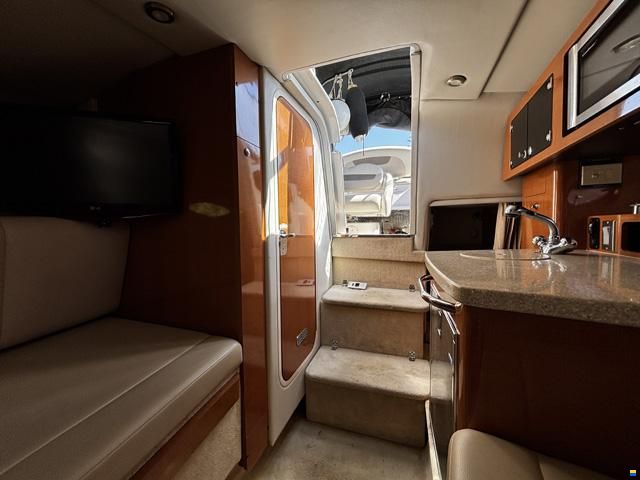 Chaparral 250 Signature