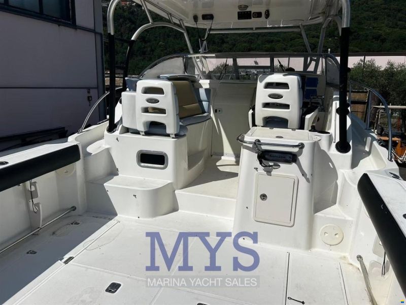 Boston Whaler 305 CONQUEST