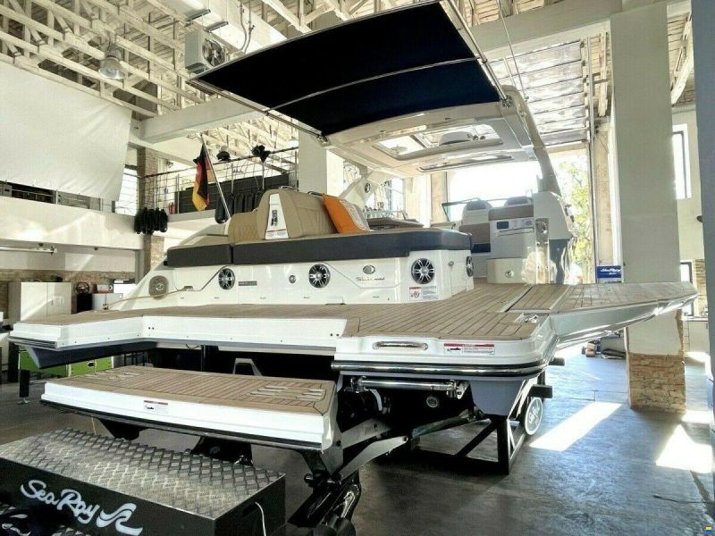 Sea Ray 400 SLX Bowrider