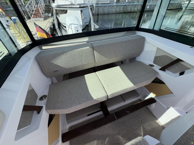 Axopar 29 XC Cross Cabin