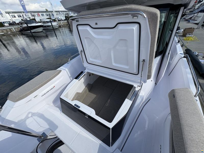 Axopar 29 XC Cross Cabin