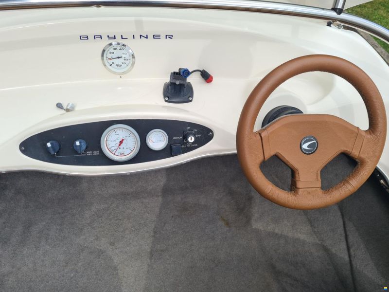 Bayliner 1401 LS / Suzuki 85 PS Motor