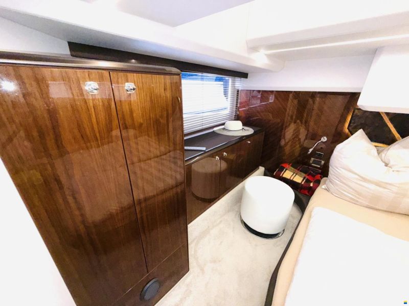 Galeon 400 Fly