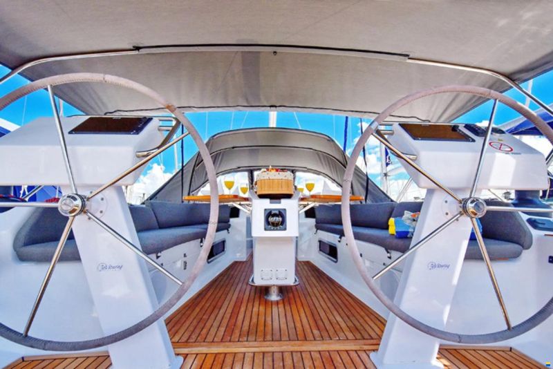 Hanse 505