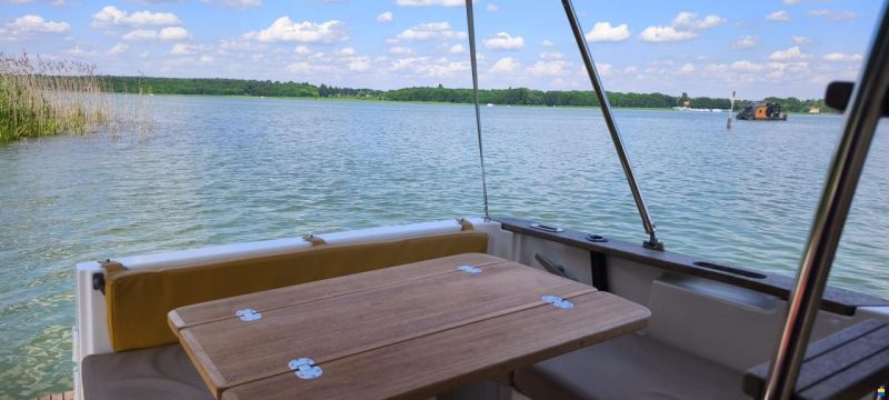 Jeanneau Merry Fisher 8