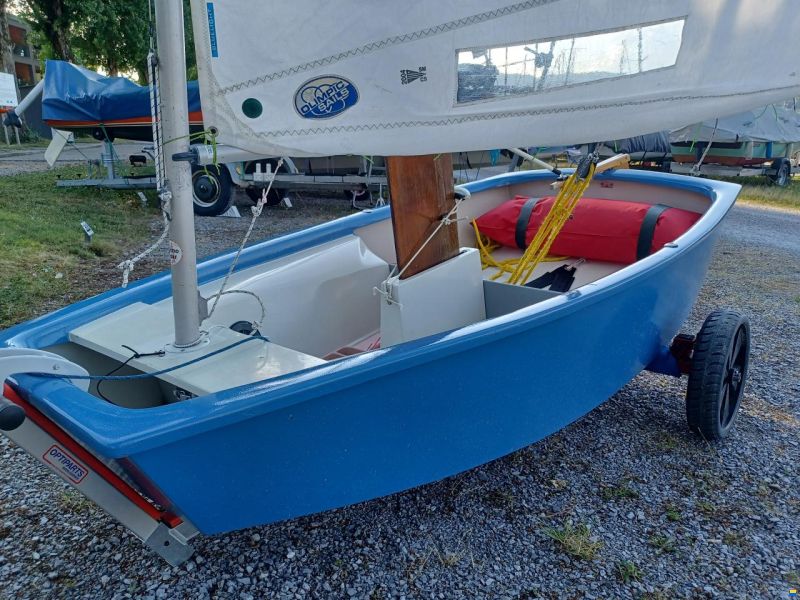 Optimist SUI 245