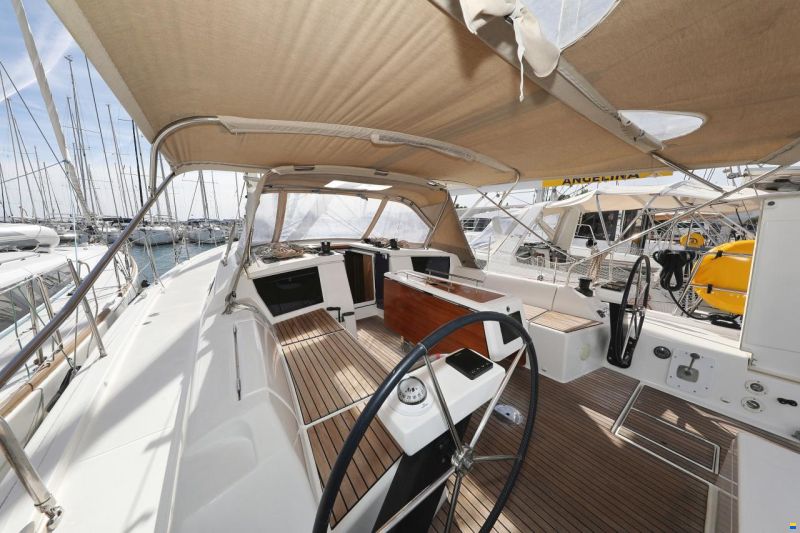 Dufour 412
