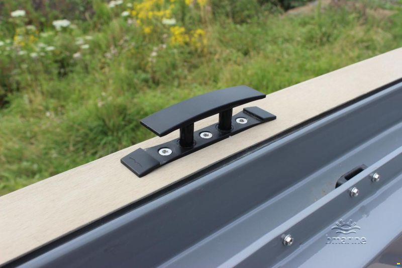 Elite 717 Tender