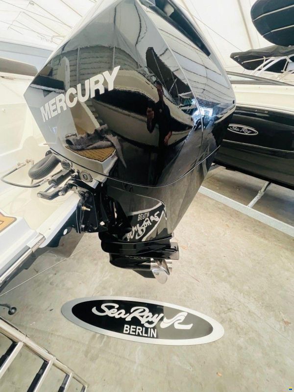 Sea Ray 230 SSOE SUNSPORT