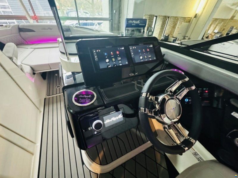 Sea Ray 260 SLX