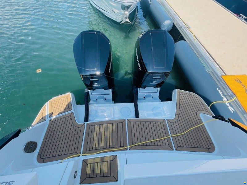 Sea Ray 370 Sundancer