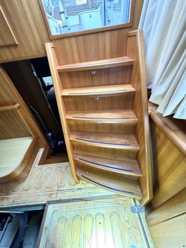 BARBO Dutch Yachting Group BV Dutchline