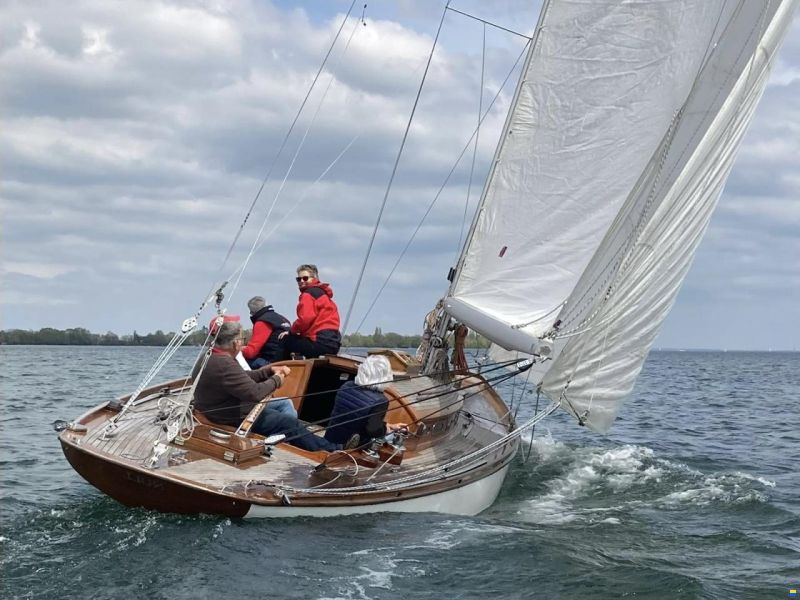 Deutsche Werke 75qm Nationaler Kreuzer O-37