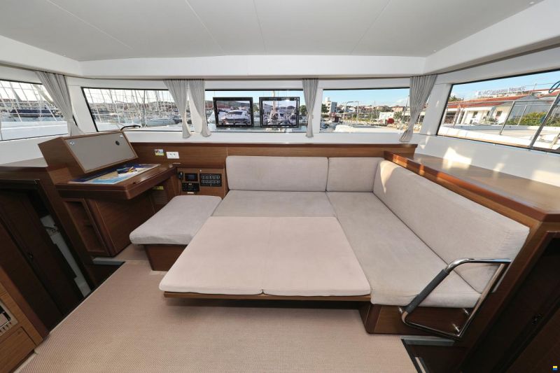Lagoon 40