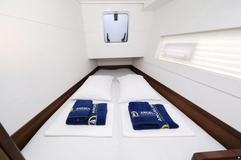 Lagoon 40