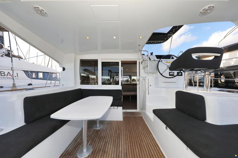 Lagoon 40