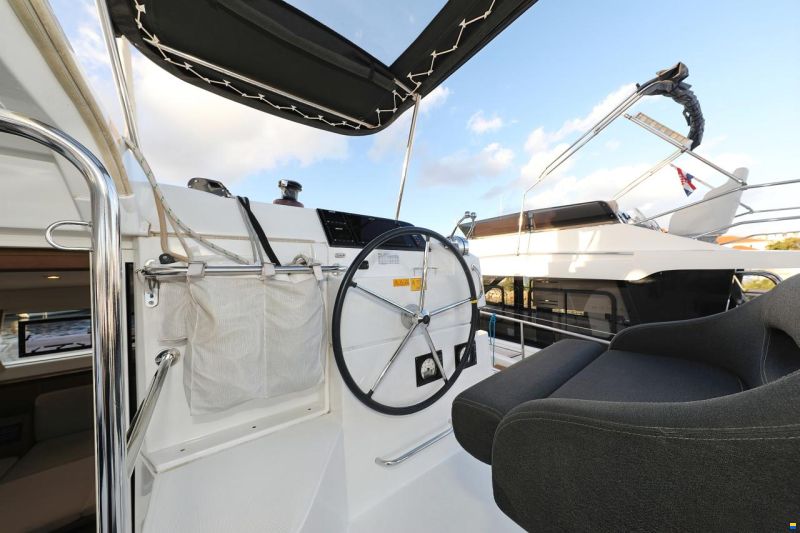 Lagoon 40