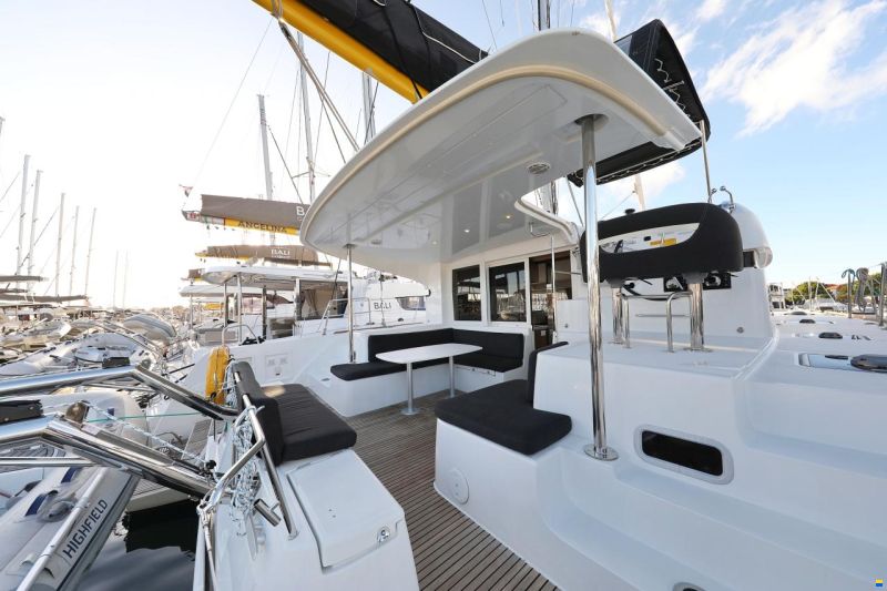 Lagoon 40