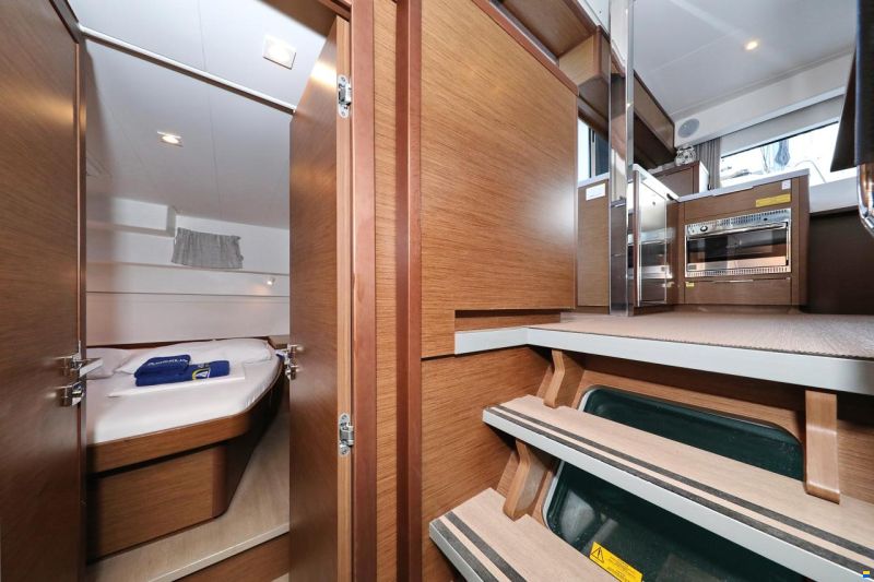 Lagoon 40