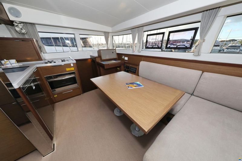 Lagoon 40