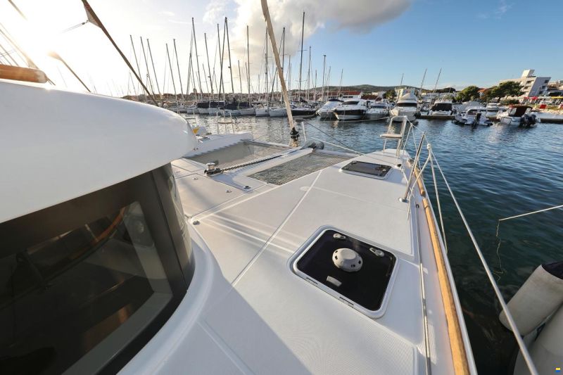 Lagoon 40